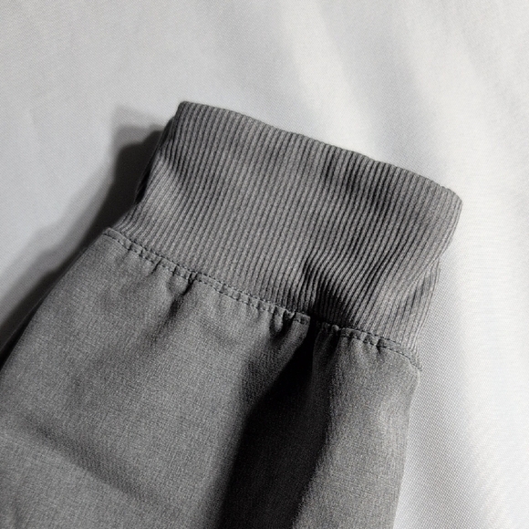 Abercrombie & Fitch Gray Sweatpants with Elastic Waistband - Picture 7 of 11